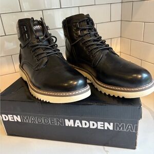 Steve Madden Black Boots with Lace-Up Design. Delwar Black. Size 10.5 M. NWT.